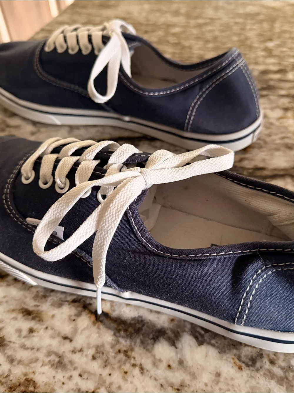 VANS Women’s Size 8.5 Blue With White Soles Lace Up Canvas Sneakers